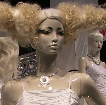 IDW gloss finish mannequin
